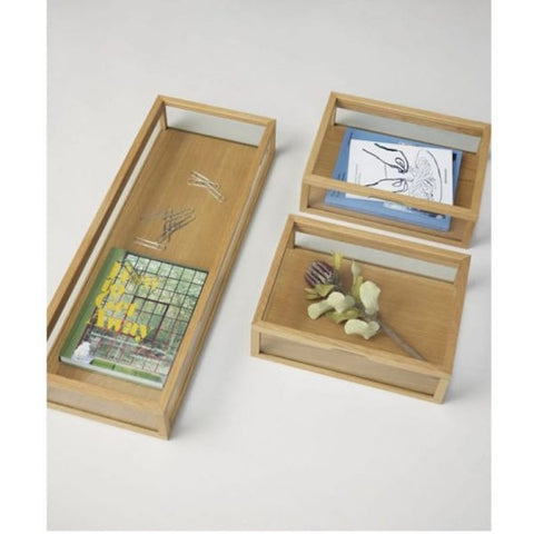 Compact Glass Display Storage