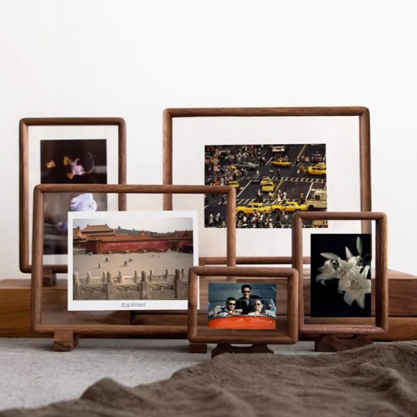 Dual-Sided Beech and Walnut Frame – Versatile Display