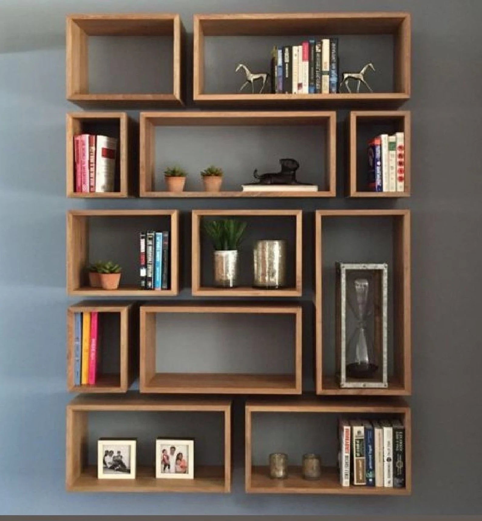 Minimalist Floating Wall Bookshelves